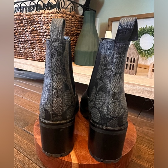 Coach Jude Leather Boot in Excellent condition size 7B - Picture 10 of 13